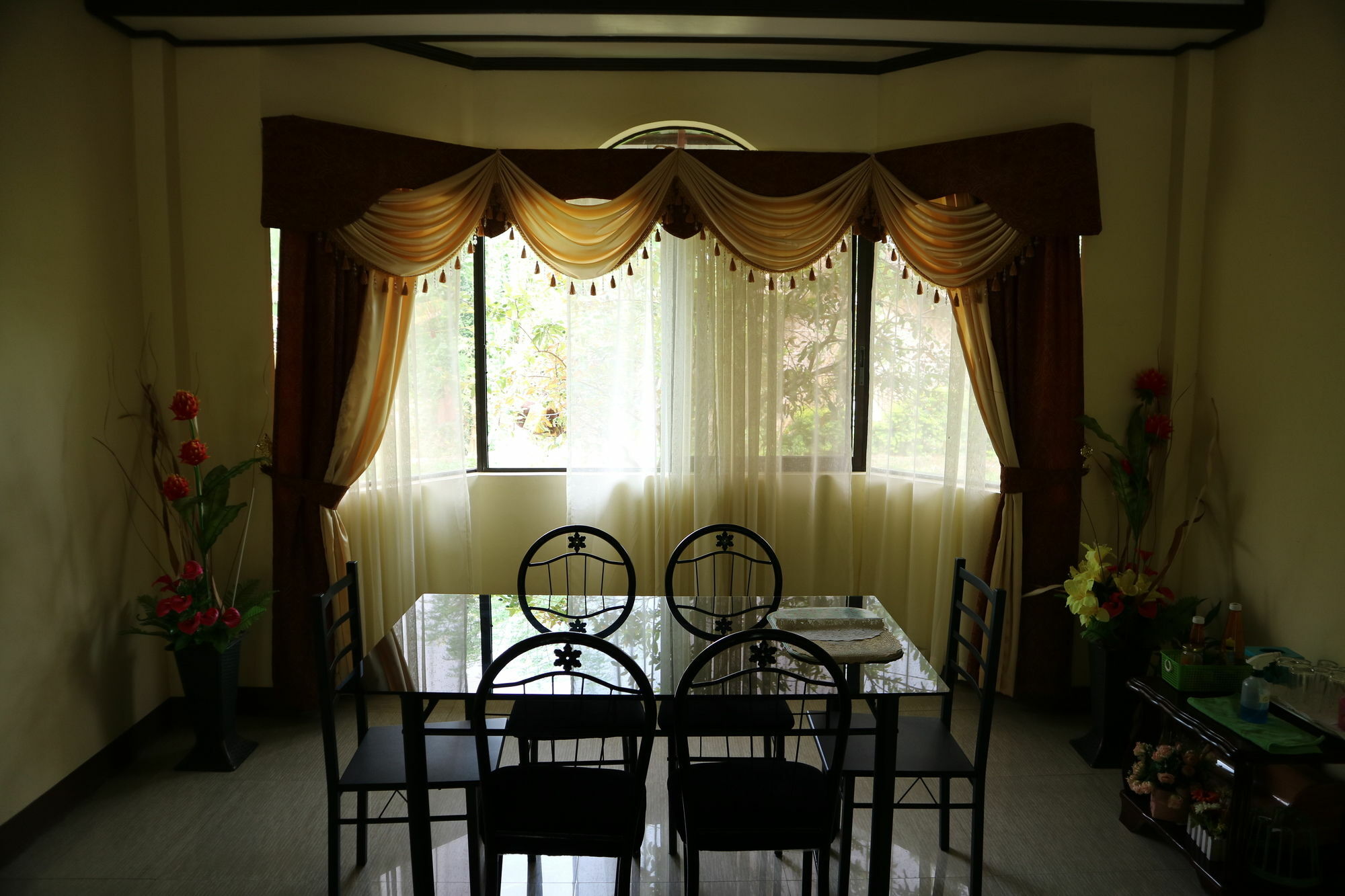Oyo 422 Villa Emilia Pension House Panglao-stad Buitenkant foto
