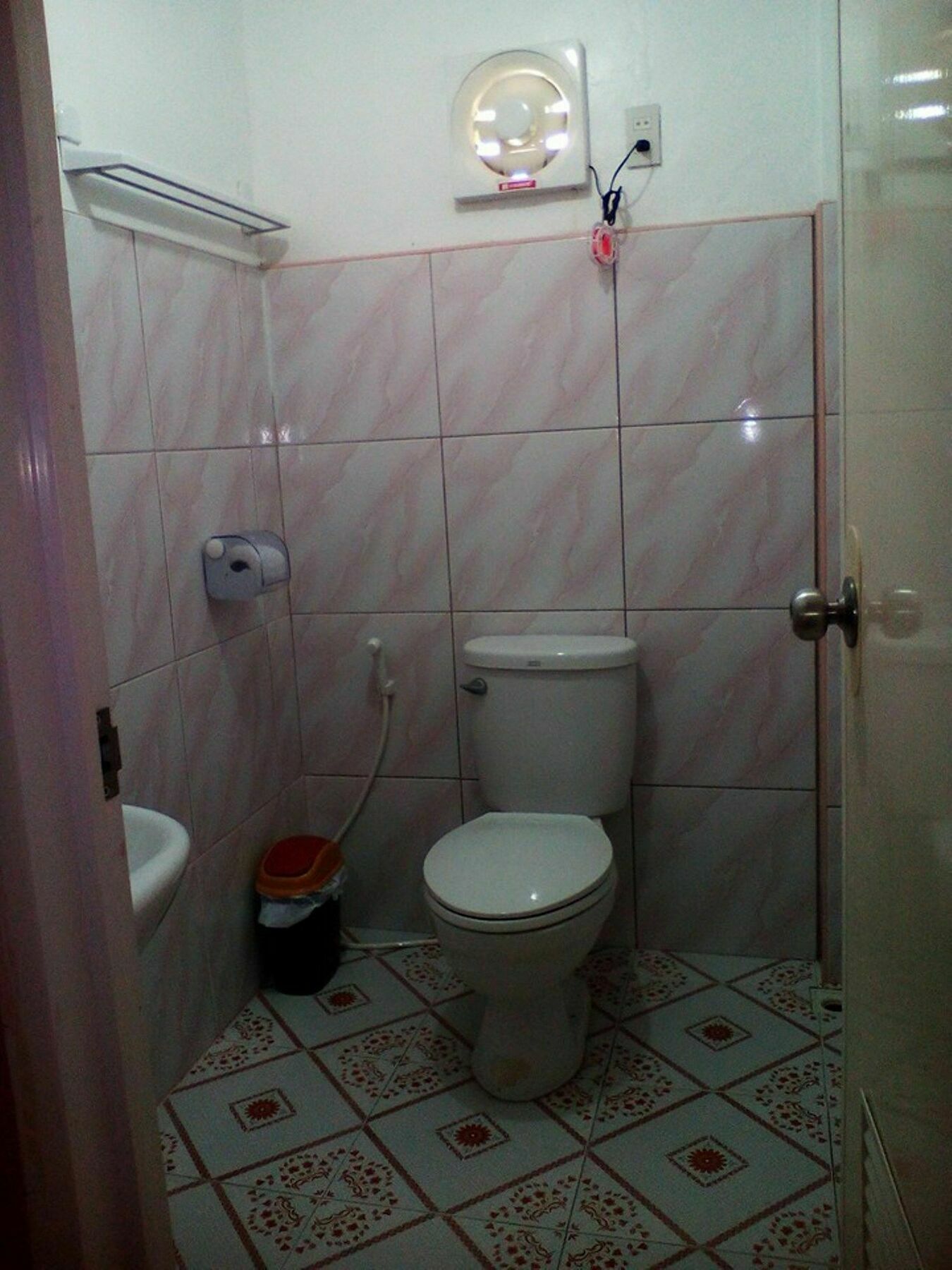 Oyo 422 Villa Emilia Pension House Panglao-stad Buitenkant foto