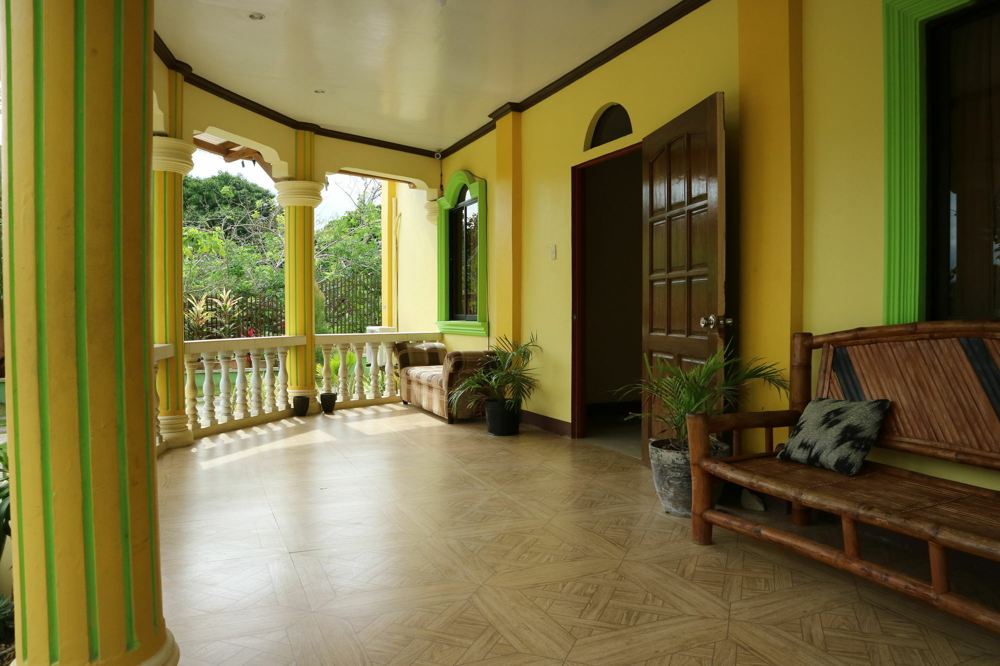 Oyo 422 Villa Emilia Pension House Panglao-stad Buitenkant foto