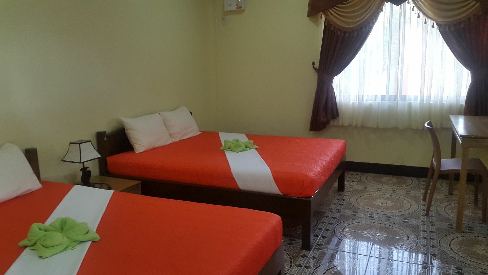 Oyo 422 Villa Emilia Pension House Panglao-stad Buitenkant foto