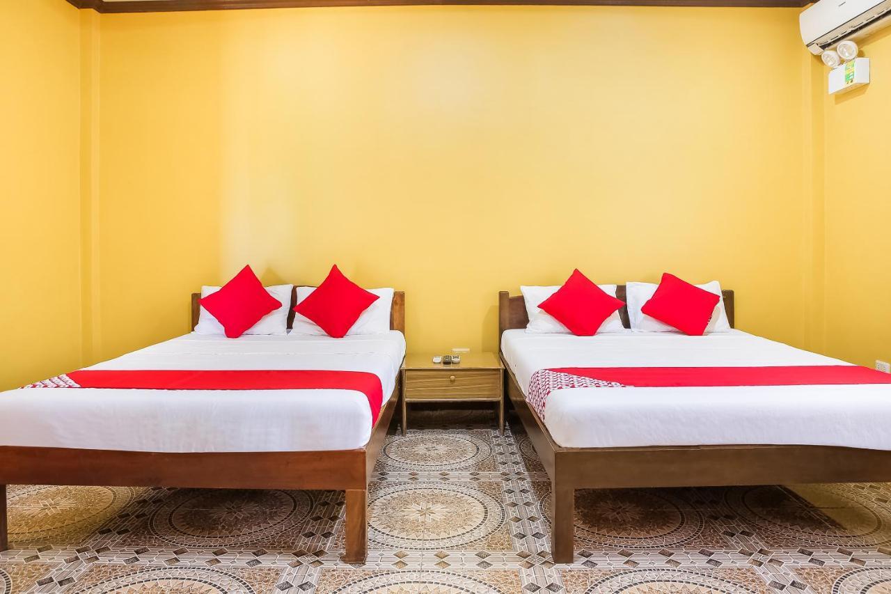 Oyo 422 Villa Emilia Pension House Panglao-stad Buitenkant foto